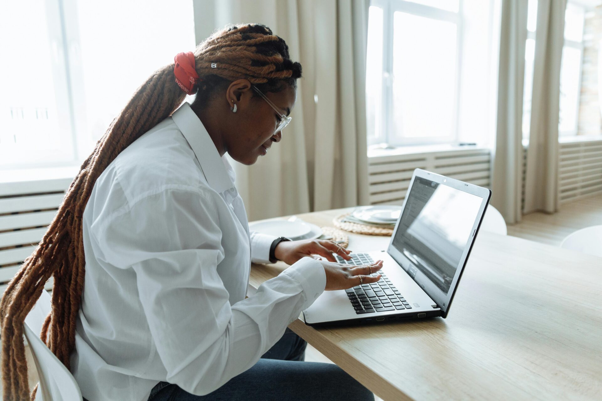 How do I stay safe online as a survivor